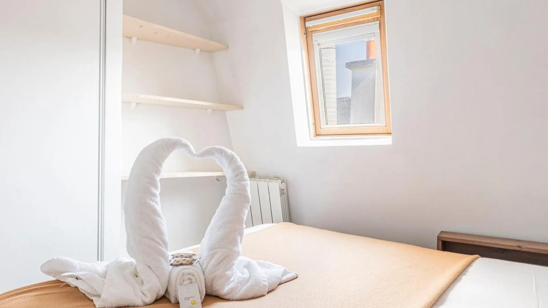 Cozy Near Musee Grevin - N210 דירה פריז