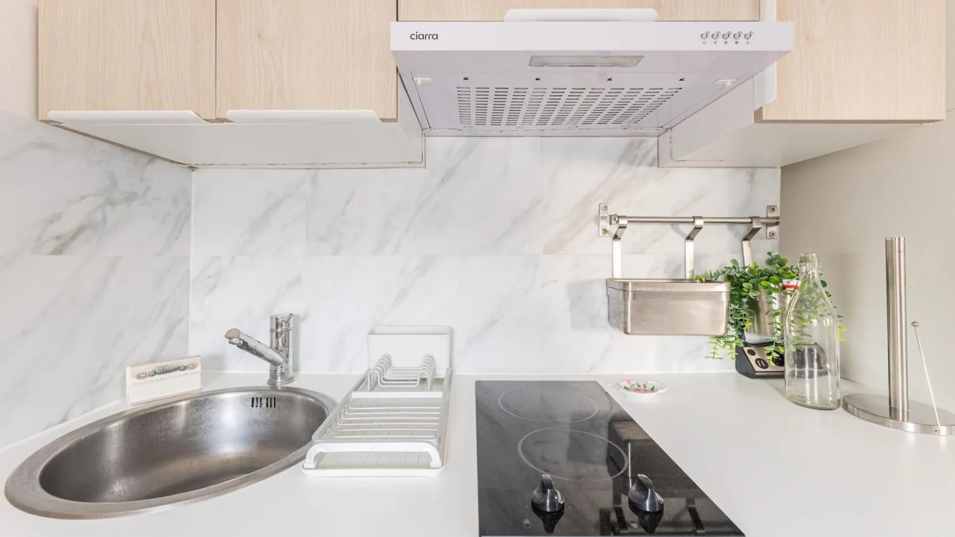 Cozy Near Musee Grevin - N210 *